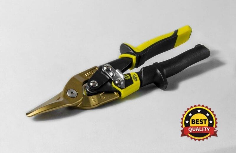 UDS. TIJERA RECTA TITANIUM PRO